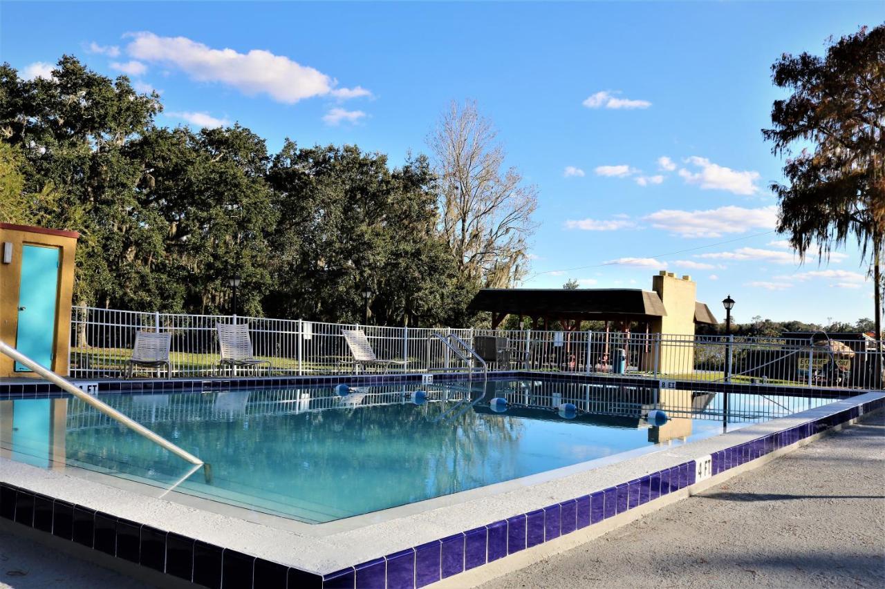 Howard Johnson By Wyndham Lake Front Park Kissimmee Zewnętrze zdjęcie