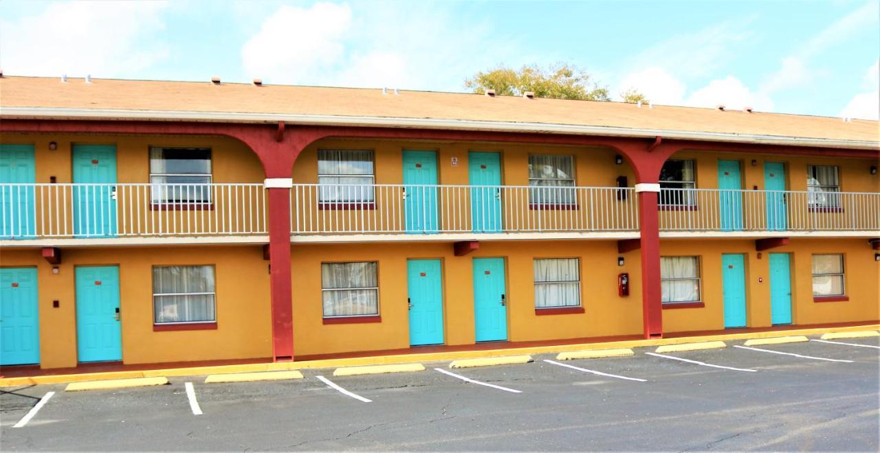 Howard Johnson By Wyndham Lake Front Park Kissimmee Zewnętrze zdjęcie