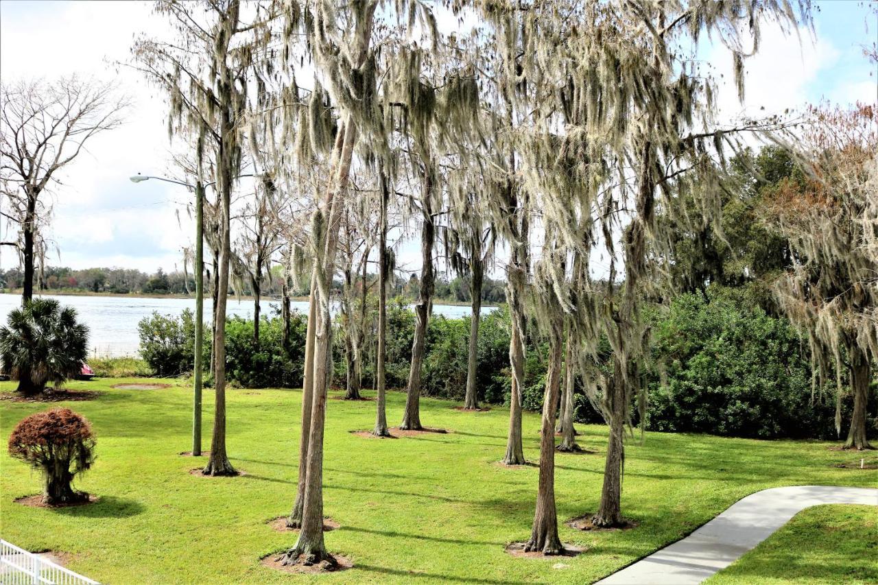 Howard Johnson By Wyndham Lake Front Park Kissimmee Zewnętrze zdjęcie